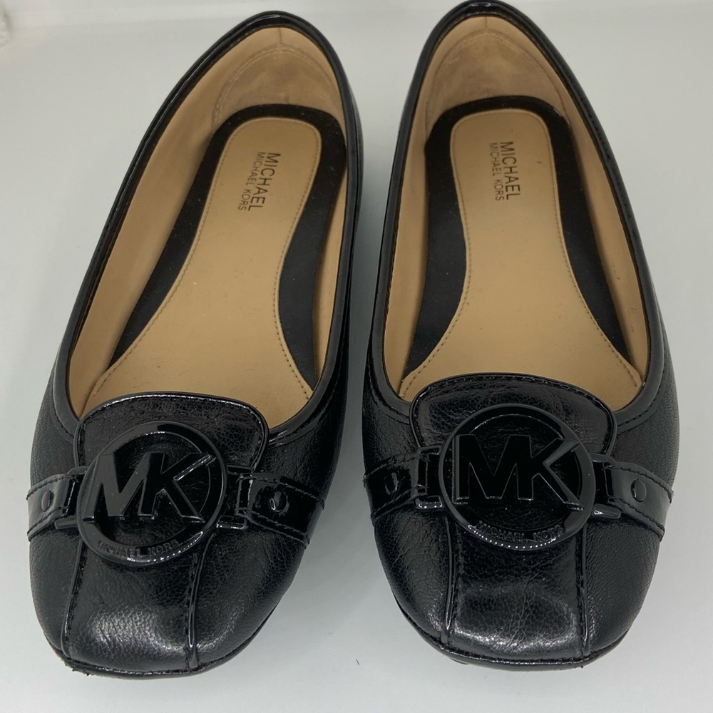 Perfect Michael Kors Black Flats